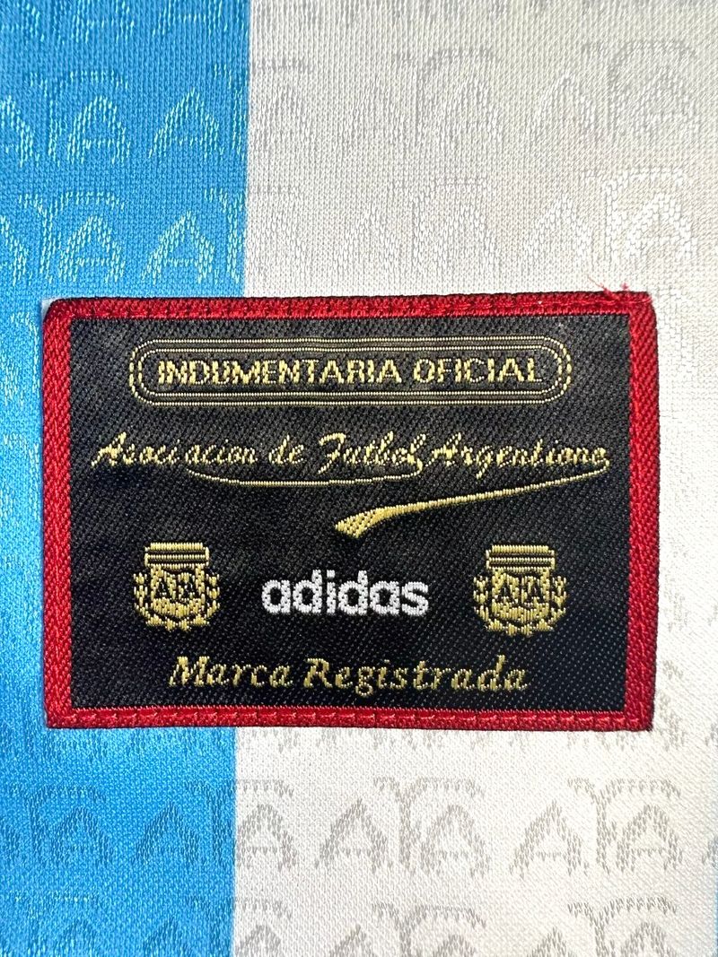 Retro Argentina 1994 Home Fan