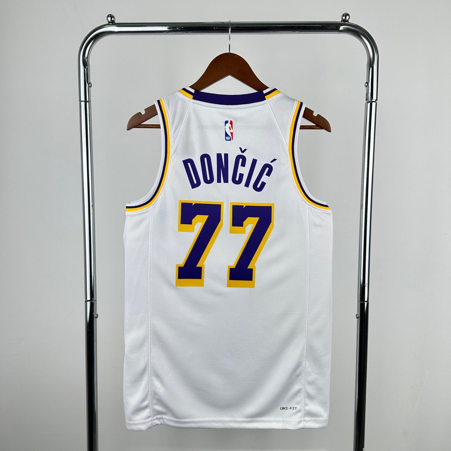 Los Angeles Lakers Association (Current) - Luka Doncic #77