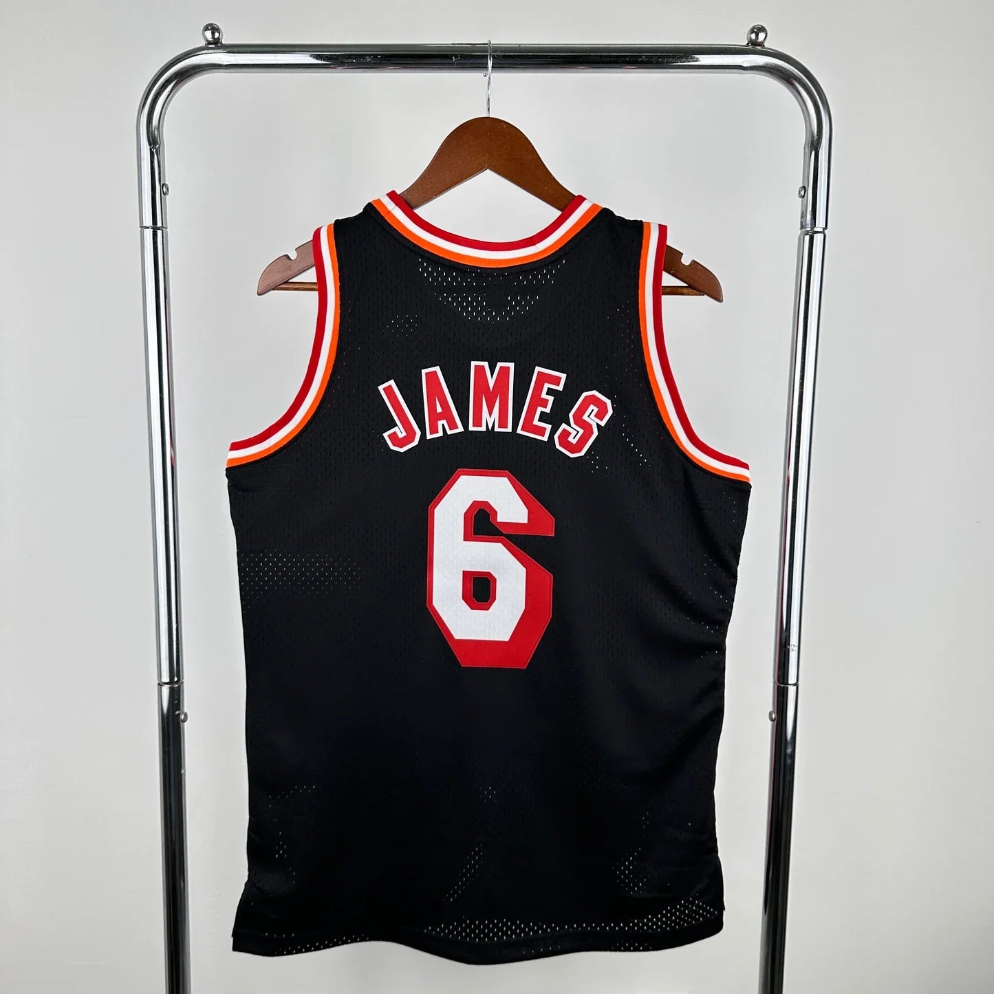 Miami Heat Retro (2013) - LeBron James #6