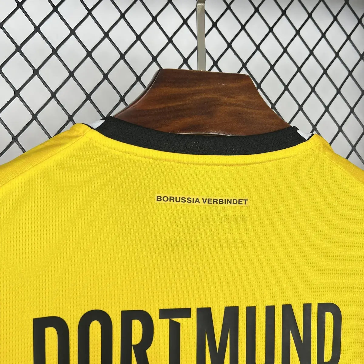 Borussia Dortmund 2026-2027 Home Footy Leaked Fan Jersey - View 9
