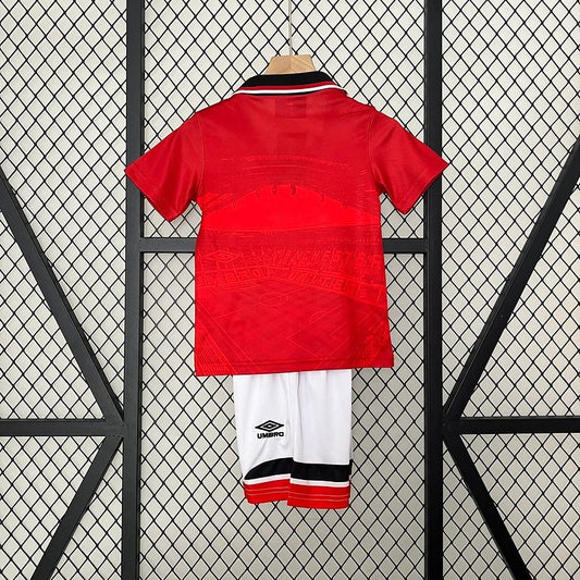 Kids Manchester United 1994/1996 Home - Fan Version Kit