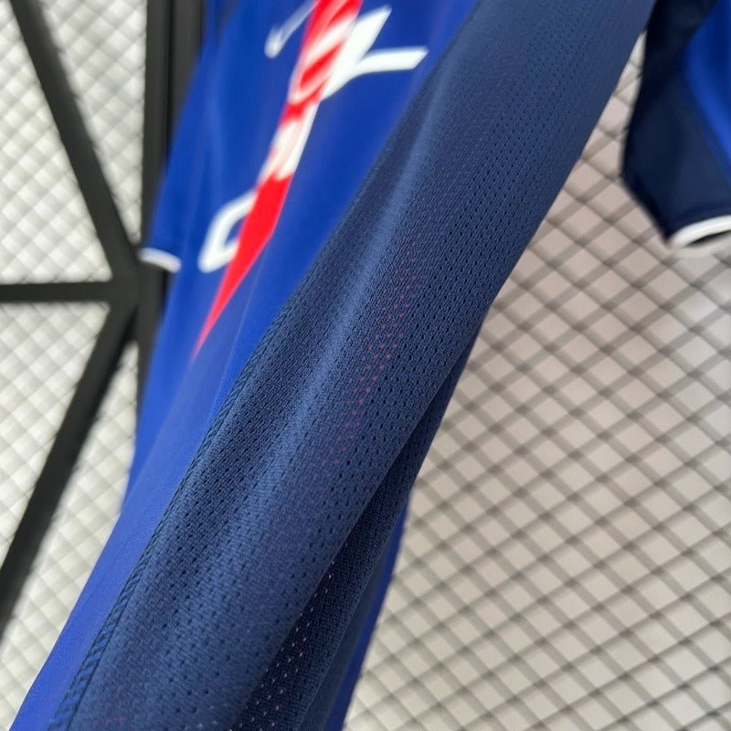Retro Paris Saint-Germain 2000-2001 Home Fan