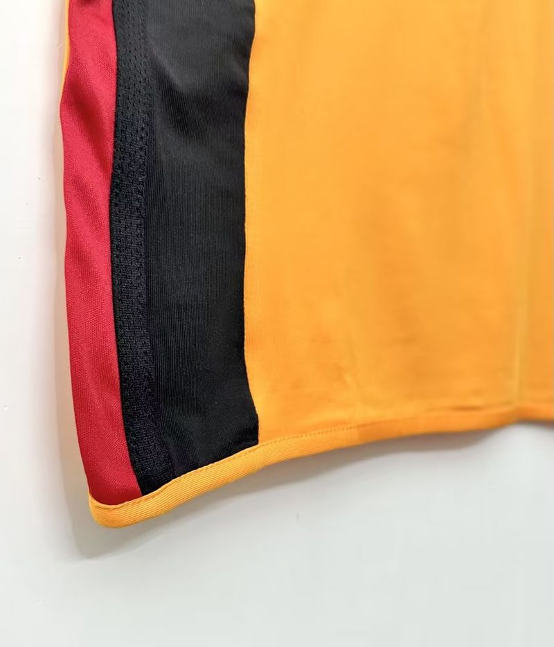 AS Roma 2005/2006 Home - Fan Version [Adult]