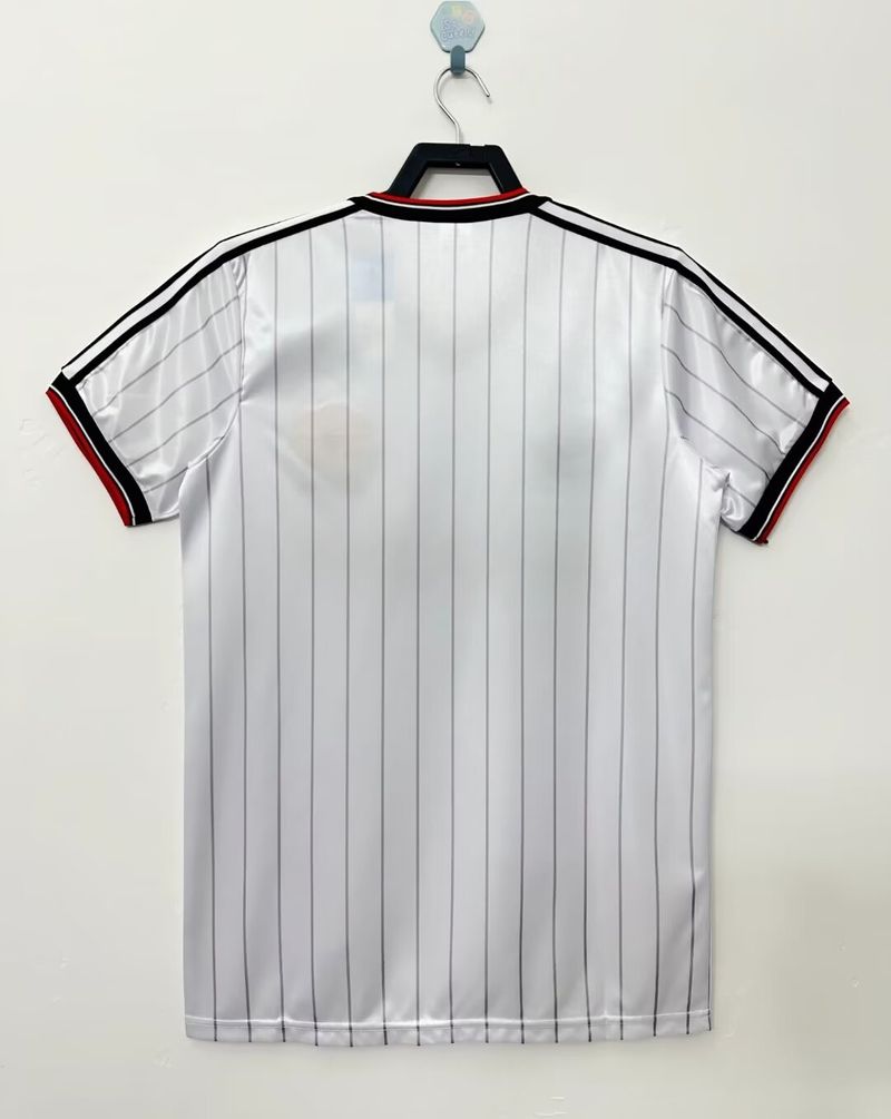 Manchester United 1983 Away - Fan Version [Adult]