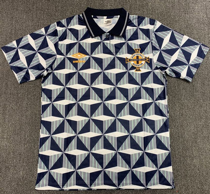 Retro Ireland 1990-1993 Away Fan