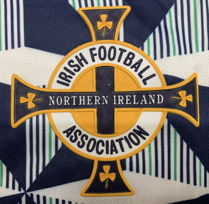 Retro Ireland 1990-1993 Away Fan