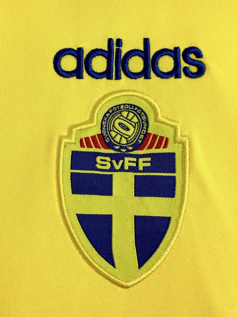 Retro Sweden 1994 Home Fan