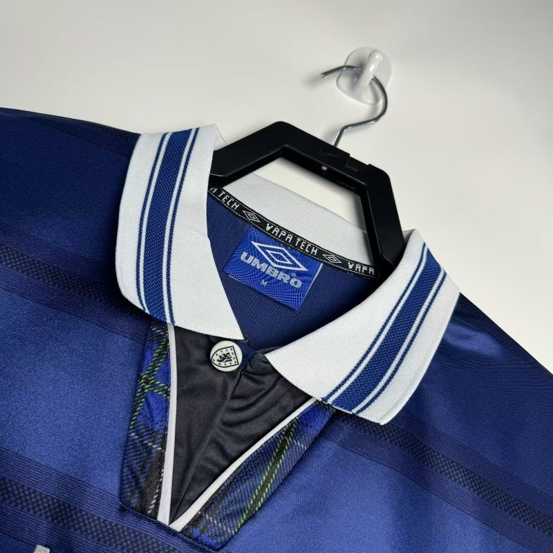 Retro Scotland 1998-2000 Away Fan