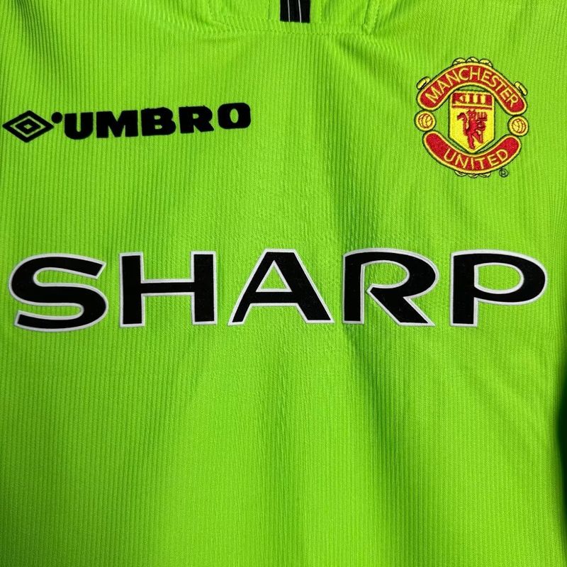 Manchester United 1998/1999 Goalkeeper Long Sleeve - Fan Version [Adult]