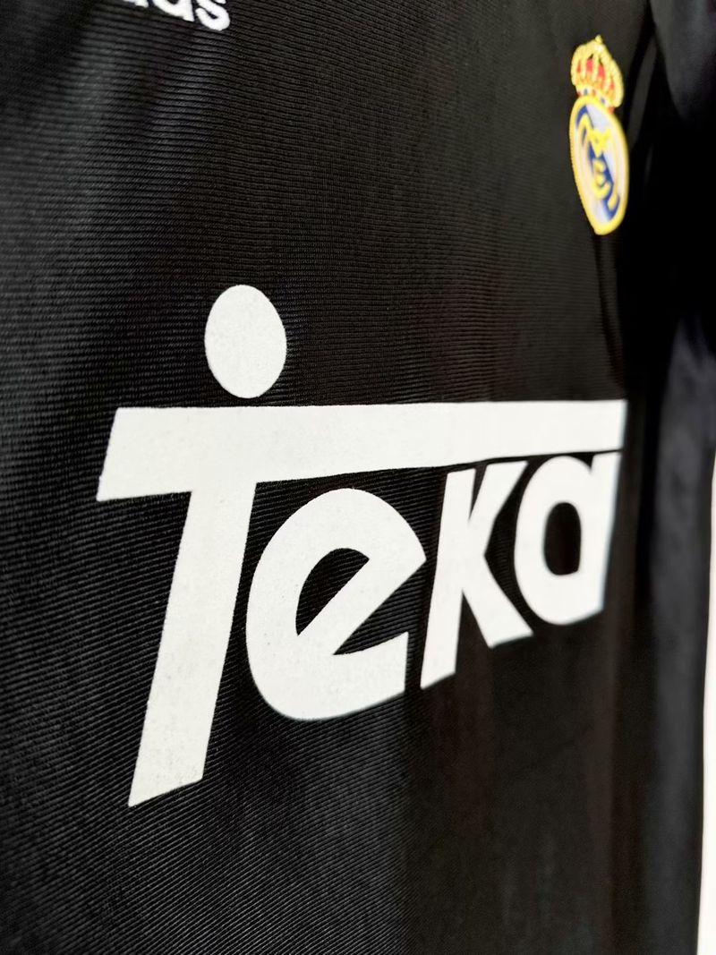 Real Madrid 1999/2001 Away - Fan Version [Adult]