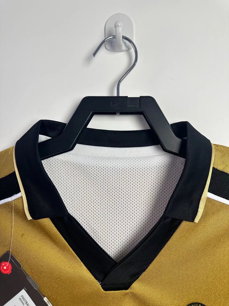 Manchester United 2001/2002 Special Edition - Fan Version [Adult]
