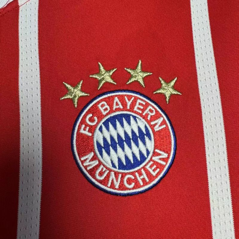 FC Bayern München 2017/2018 Home Retro - Fan [Adult]