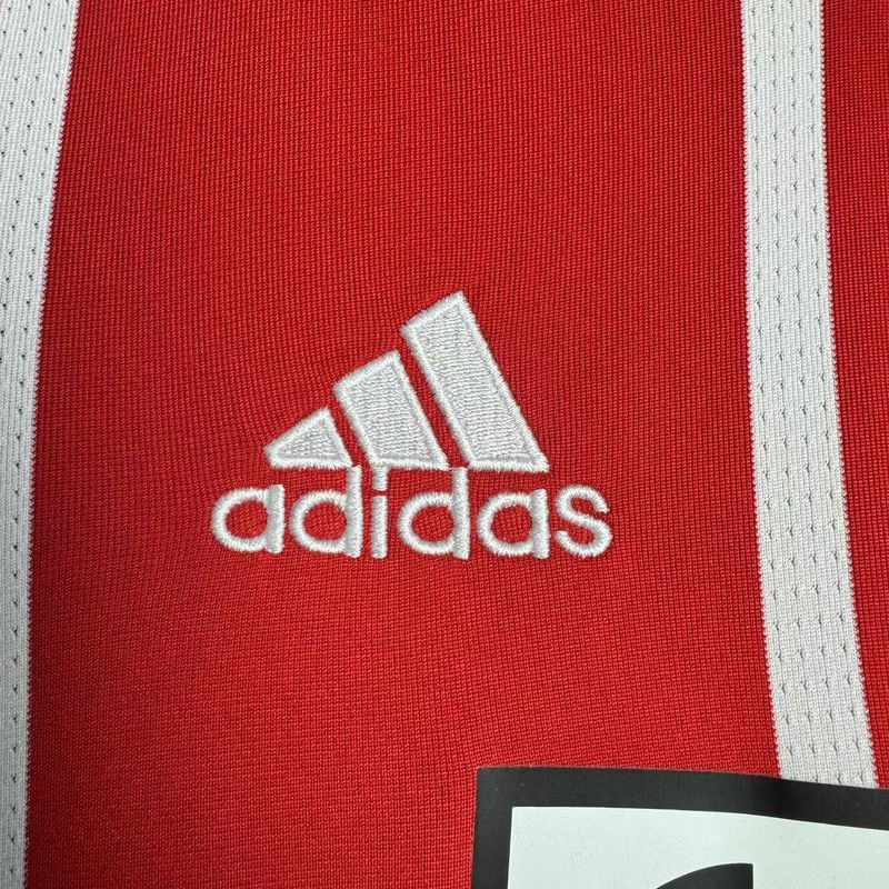 FC Bayern München 2017/2018 Home Retro - Fan [Adult]
