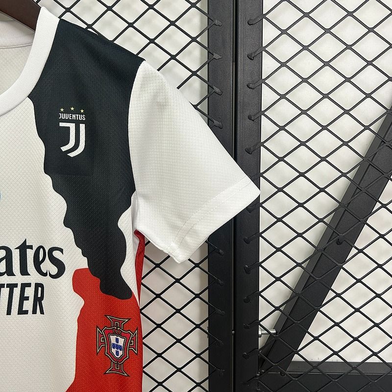 Real Madrid 2025/2026 Special Edition - Fan Version [Kids]