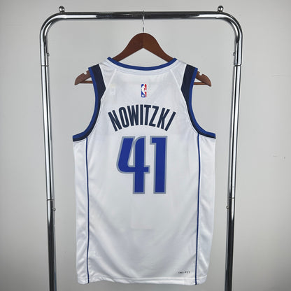 Dallas Mavericks Association (Current) - Choose Player