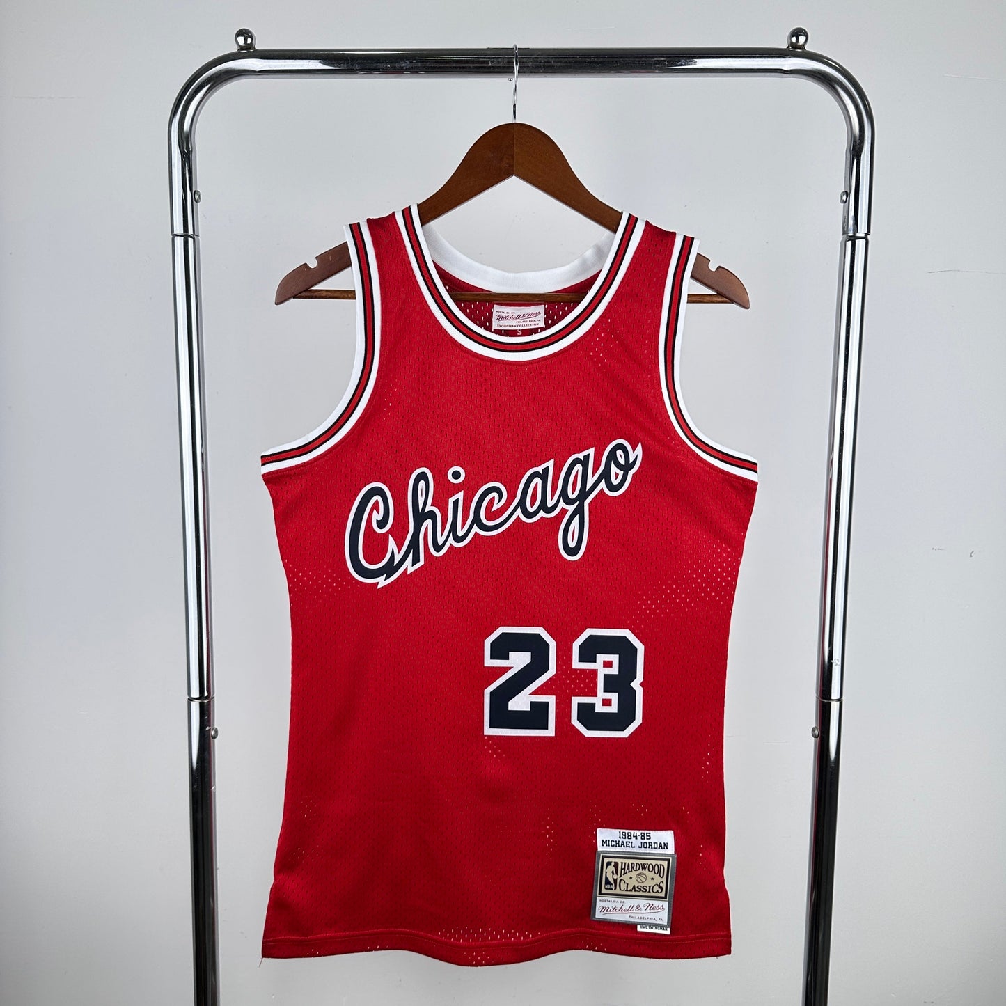 Chicago Bulls Retro (1984) - Michael Jordan #23