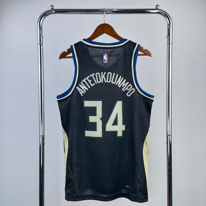 Milwaukee Bucks Statement (Current) - Choose Player