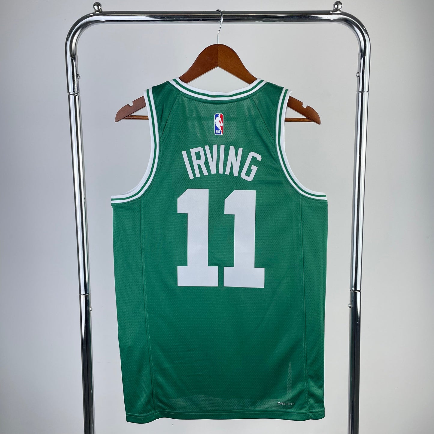 Boston Celtics Icon (2018) - Kyrie Irving #11