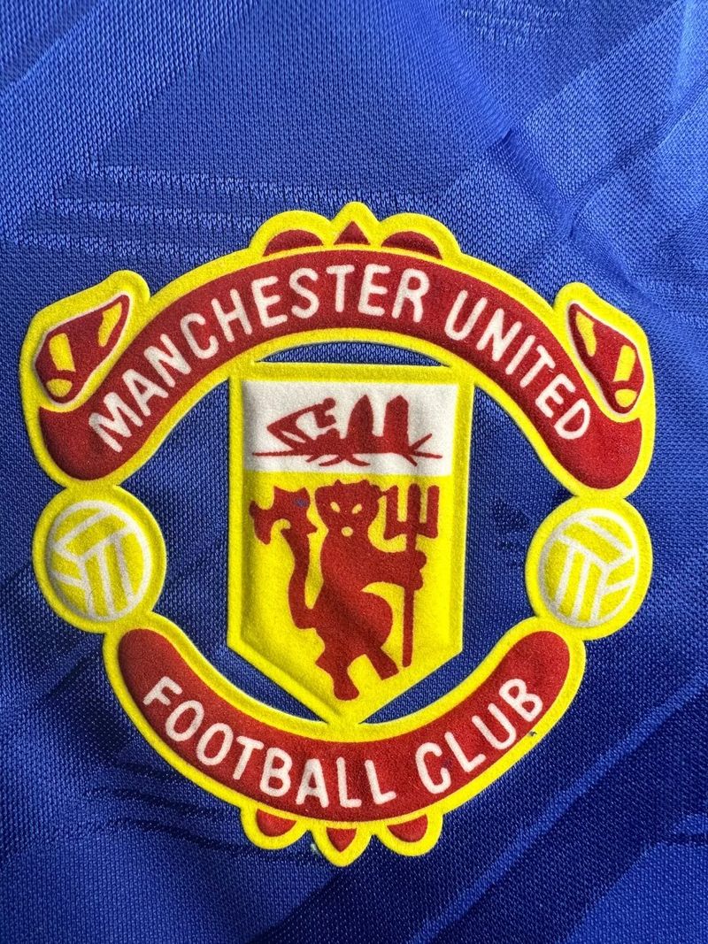 Manchester United 1986/1988 Tercera Manga Larga - Versión Fan [Adulto]