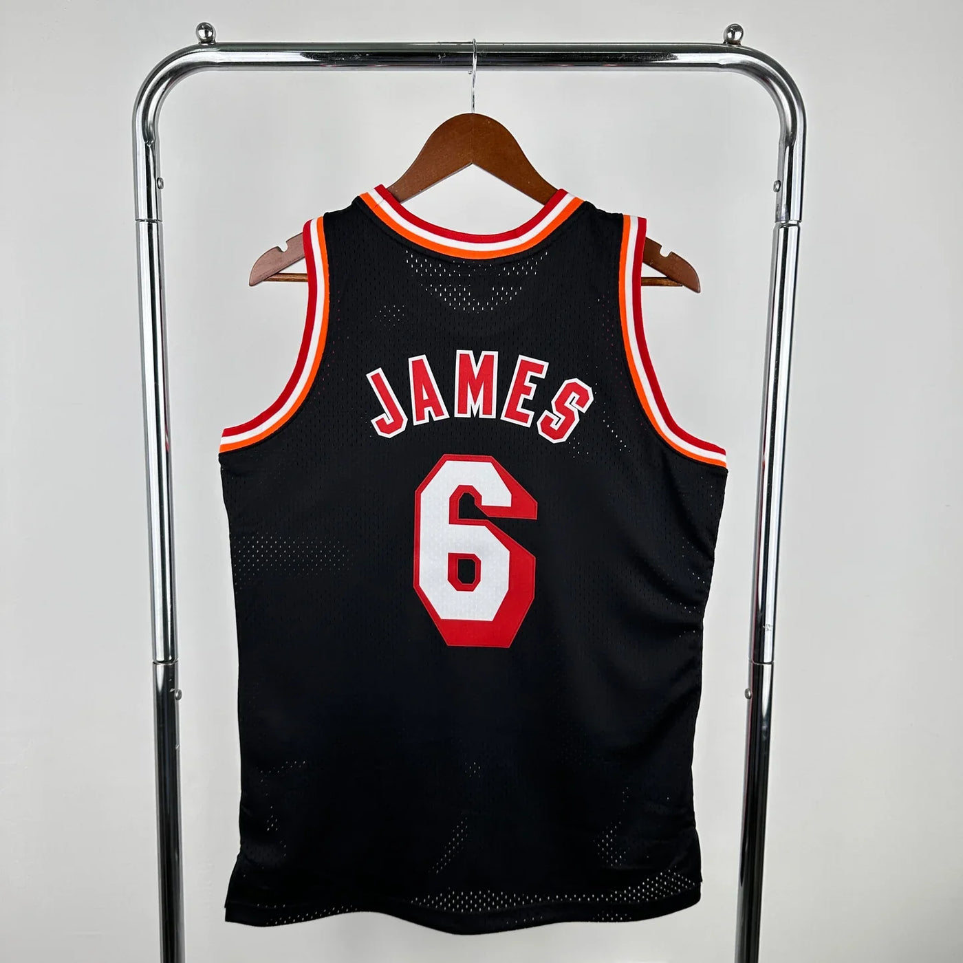 Miami Heat Retro (2013) - LeBron James #6