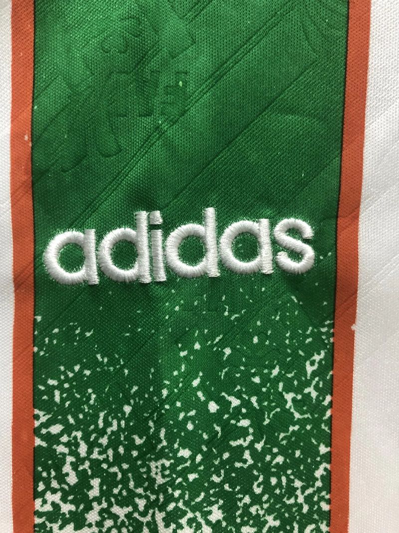 Retro Ireland 1994 Away Fan