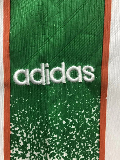 Retro Ireland 1994 Away Fan