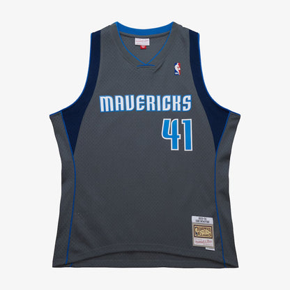 Dallas Mavericks Retro (2003) - Dirk Nowitzki #41