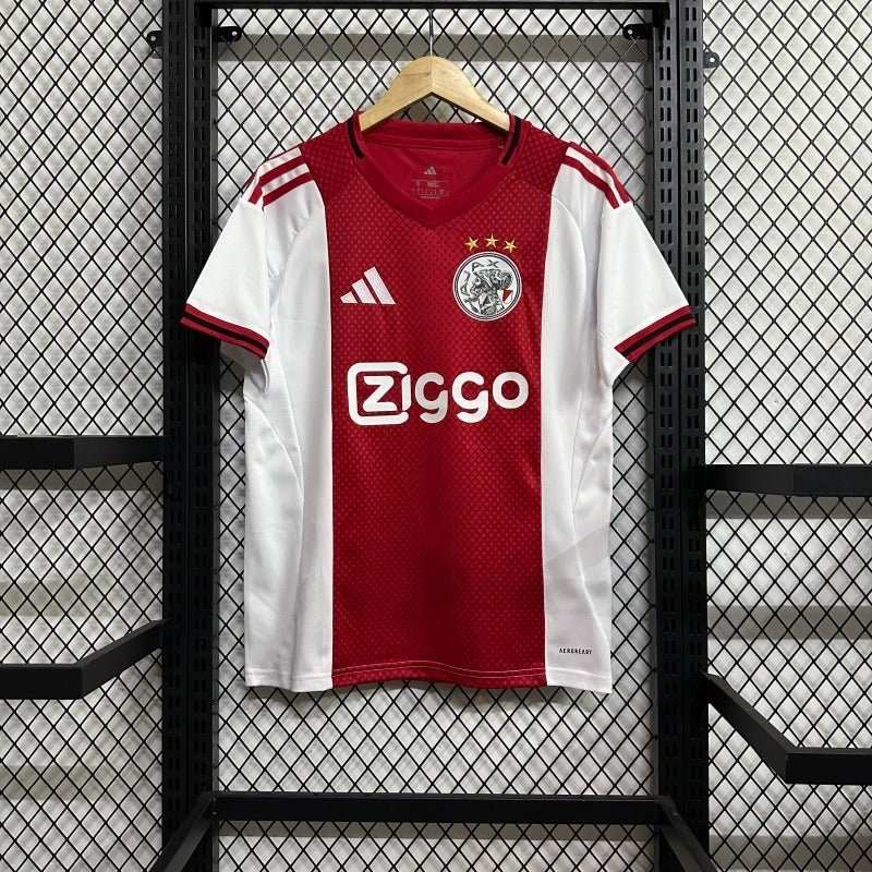 AFC Ajax 2025-2026 Away Fan