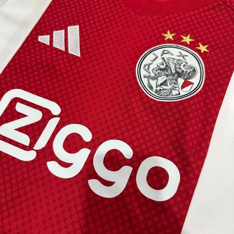 AFC Ajax 2025-2026 Away Fan