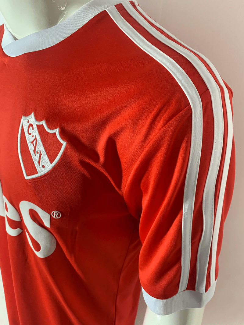 Club Atlético Independiente 1989/1990 Home - Fan Version Adult