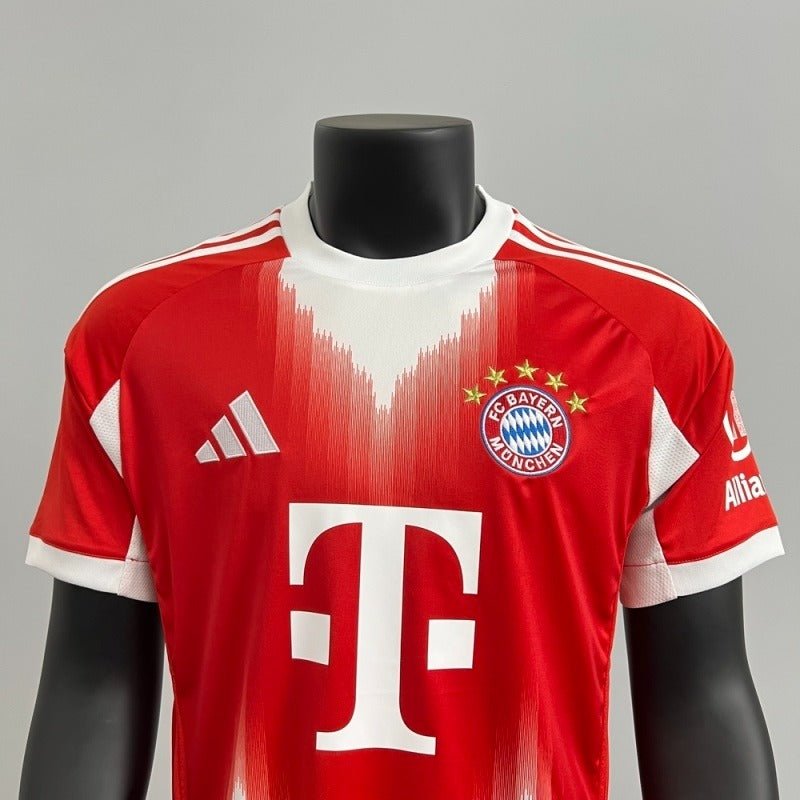 FC Bayern Múnich 2025/2026 Local - Versión Aficionado [Adulto]