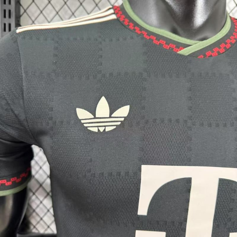 FC Bayern München 2025/2026 Third - Player Version [Adult]