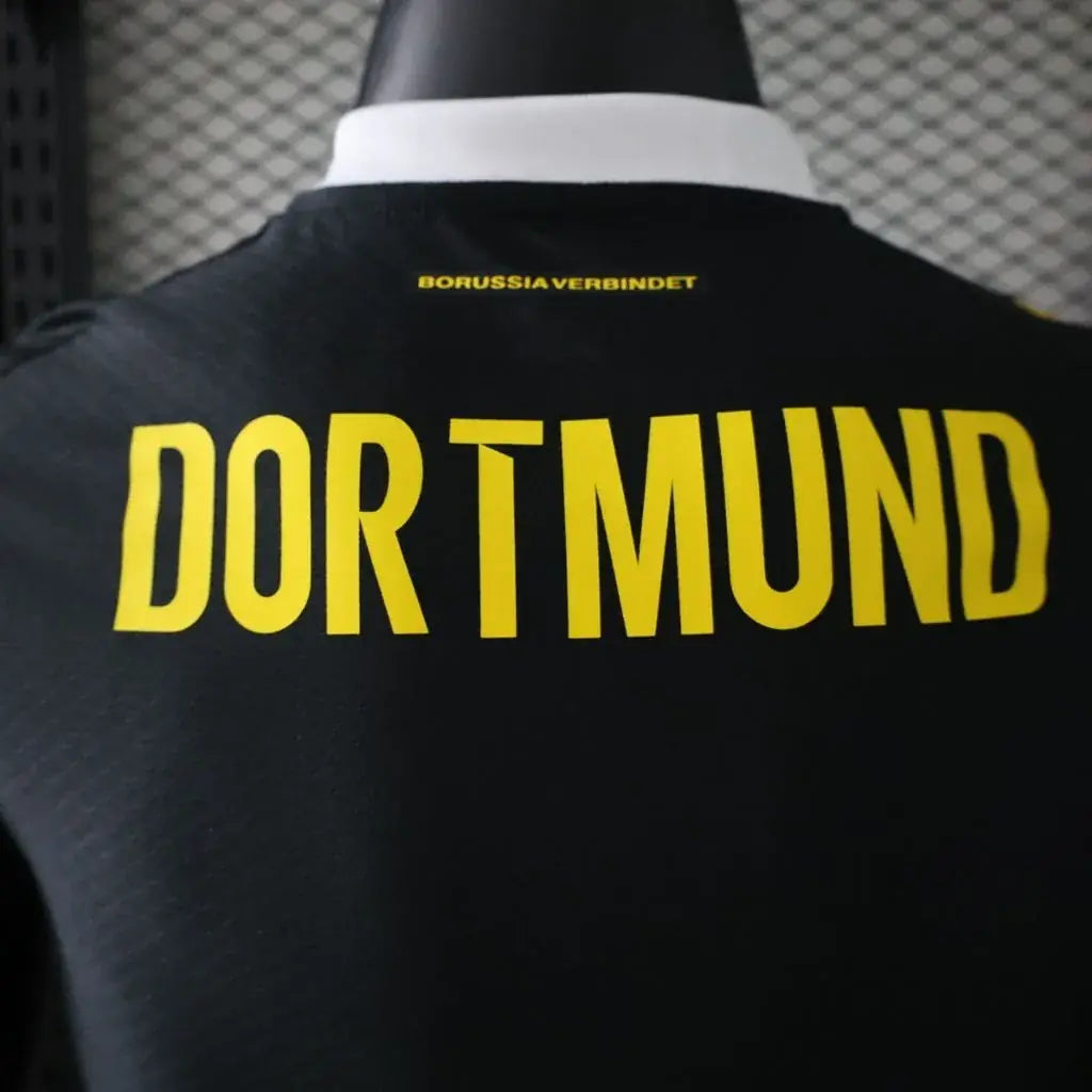 Borussia Dortmund 2026-2027 Away Player Jersey - View 3