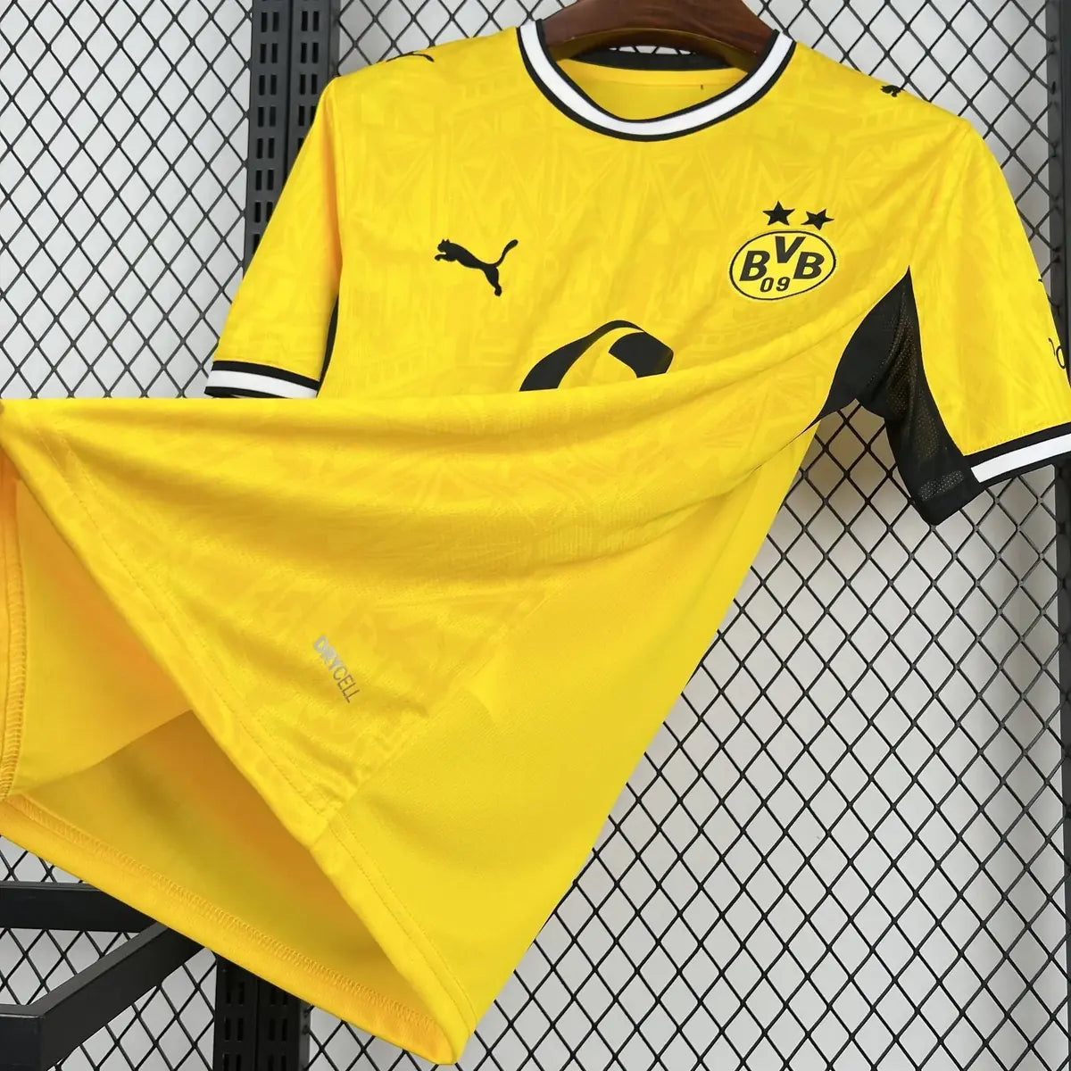 Borussia Dortmund 2026-2027 Home Footy Leaked Fan Jersey - View 8