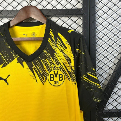 Borussia Dortmund 2025-2026 Home Fan