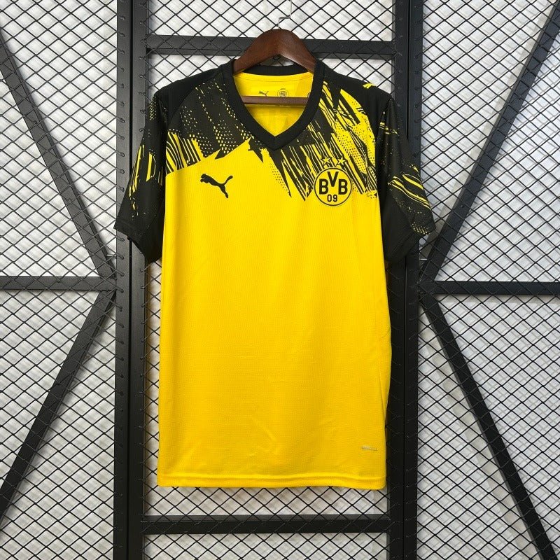 Borussia Dortmund 2025-2026 Home Fan