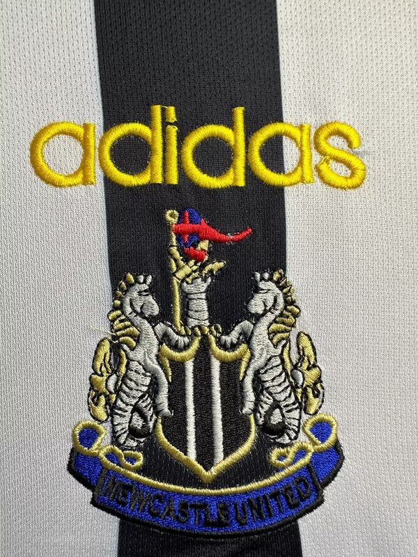 Newcastle United 1997/1999 Home Long Sleeve - Fan Version [Adult]