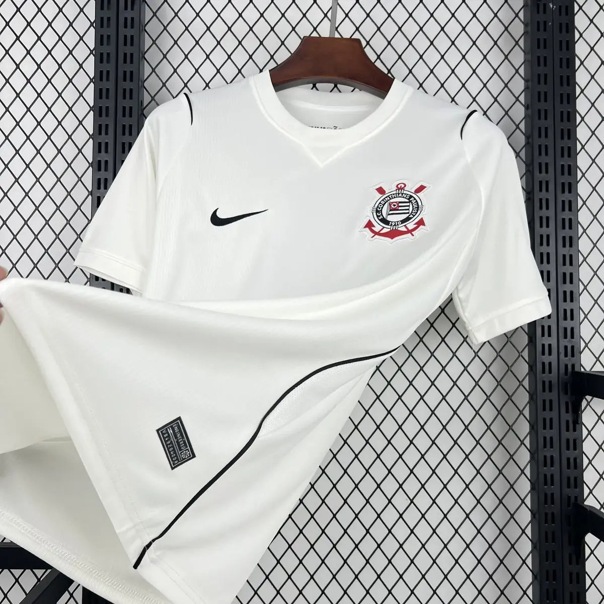 Corinthians 2026-2027 Home Fan Jersey Women - View 6
