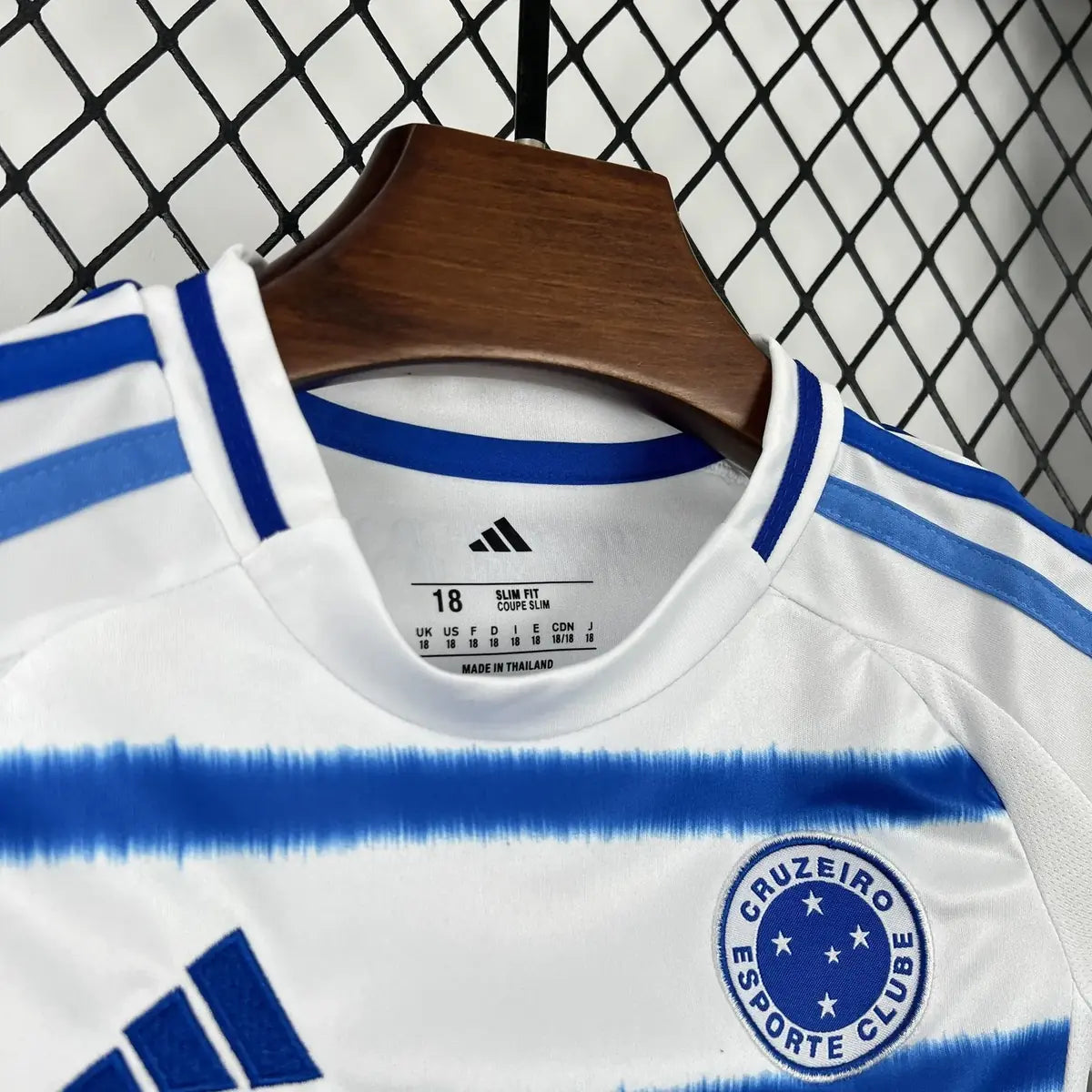 Cruzeiro 2026-2027 Away Fan Jersey Kids - View 3