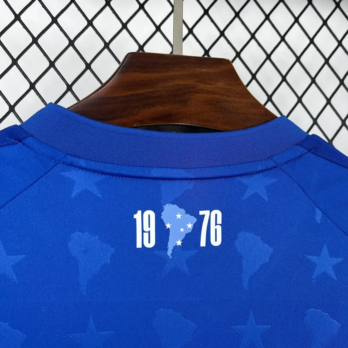Cruzeiro 2026-2027 Home Fan Jersey Long Sleeve - View 8