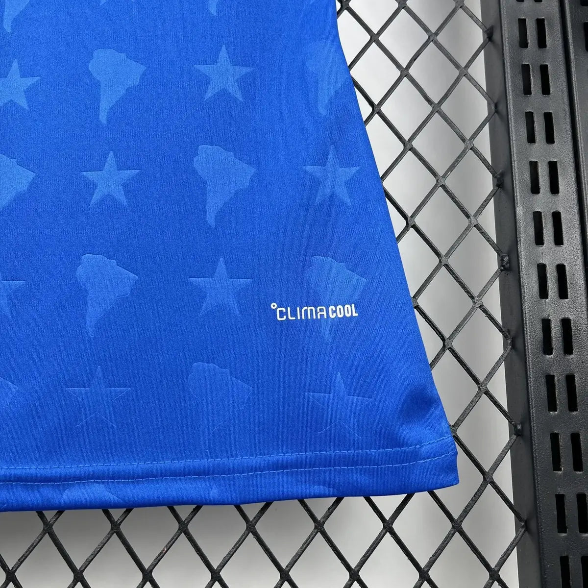 Cruzeiro 2026-2027 Home Fan Jersey Women - View 5