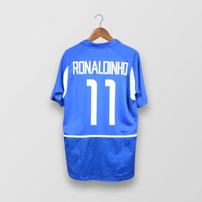 Retro Brazil 2002 Away Fan