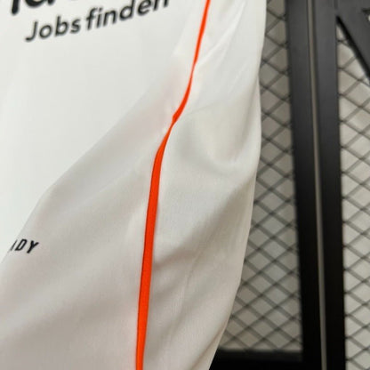 Eintracht Frankfurt 2024/2025 Home - Fan Version [Adult]