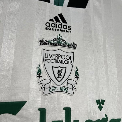 Retro Liverpool FC 1993-1995 Away Fan