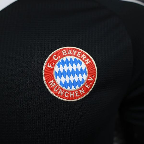 FC Bayern Múnich 2024/2025 Portero - Jugador [Adulto]