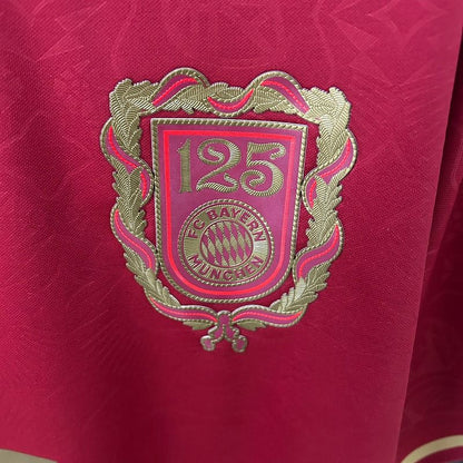 Bayern München 2025-2026 125th Anniversary Fan