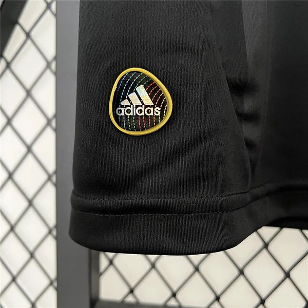 Retro Germany 2010 Away Fan