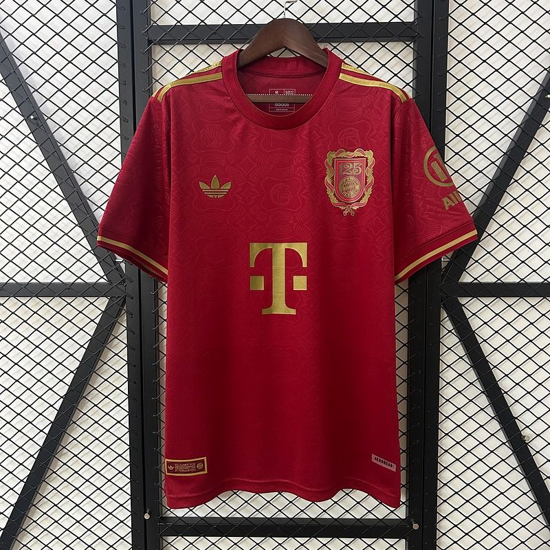Bayern München 2025-2026 125th Anniversary Fan