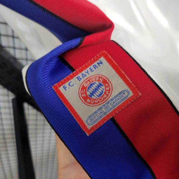 FC Bayern München 1997/1998 Away - Fan [Adult]