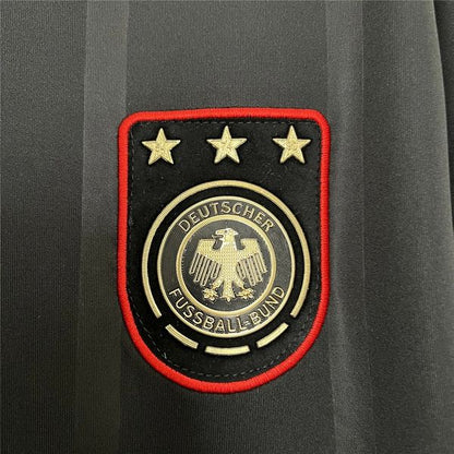 Retro Germany 2010 Away Fan